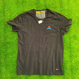 Aviator Nation Pyramid black t-shirt